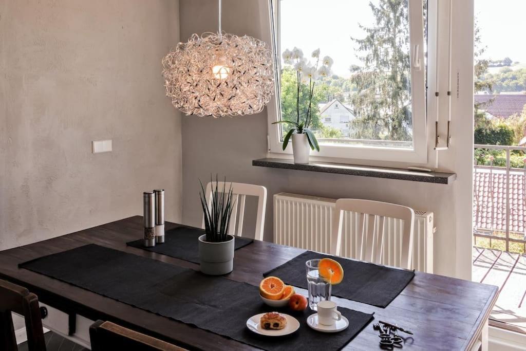 Charmante, Grosszuegige Ferienwohnung Villa Fleurie Bretten Extérieur photo